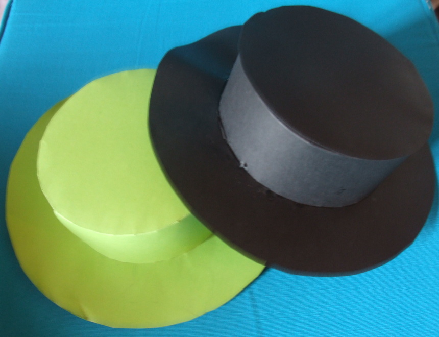 Atelier Fabrication du chapeau de Granmerkal ou Gramoun Bâton